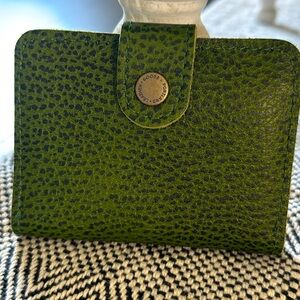 Portland Leather Mini Bifold Wallet NEW